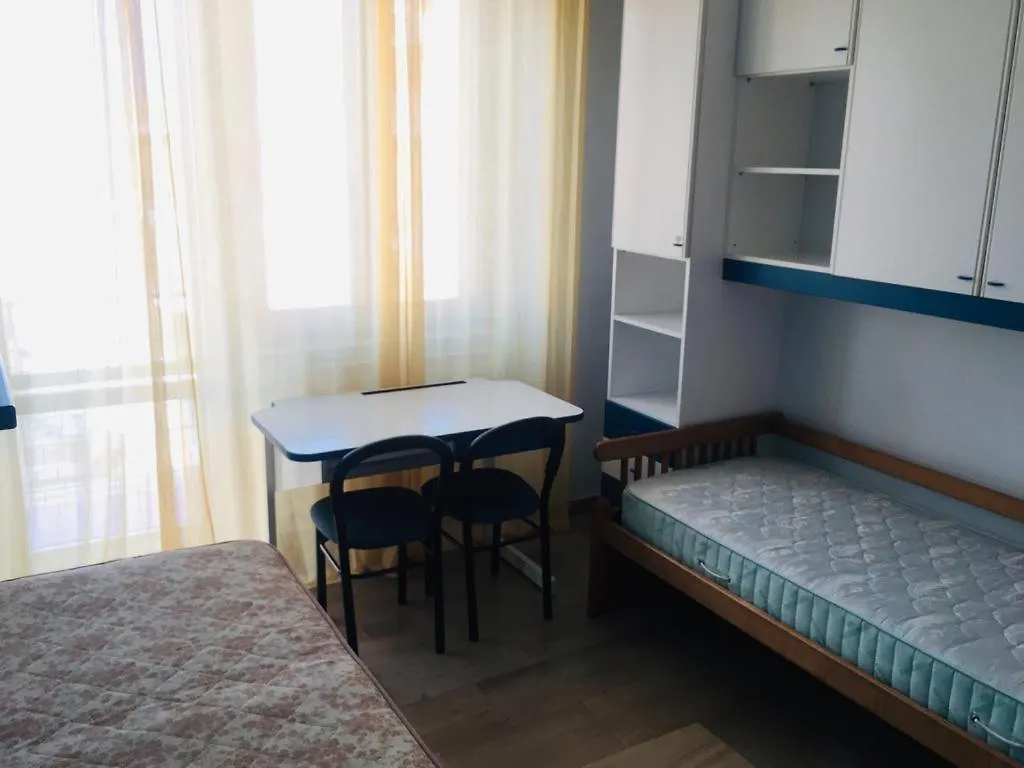 Casa Alex Apartment Marino